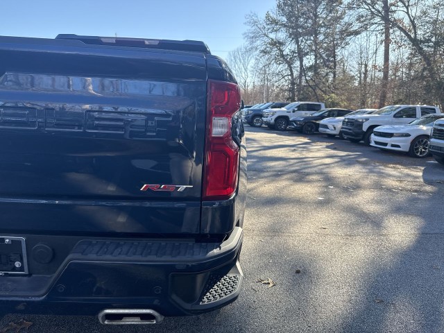 ChevroletSilverado 1500 LTD33