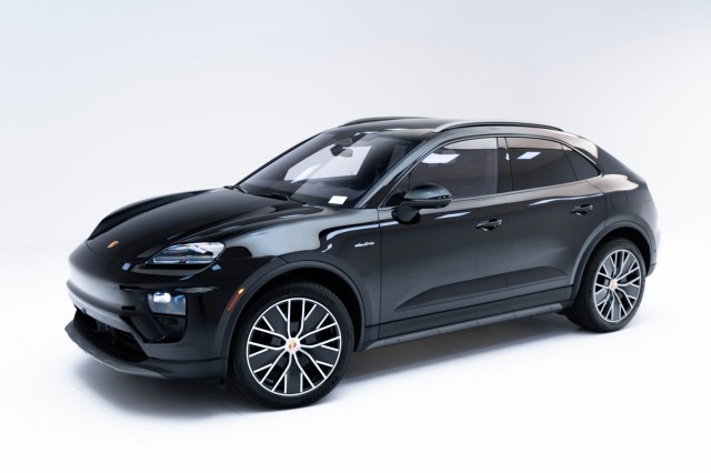 2025  Macan 4 Electric in , 