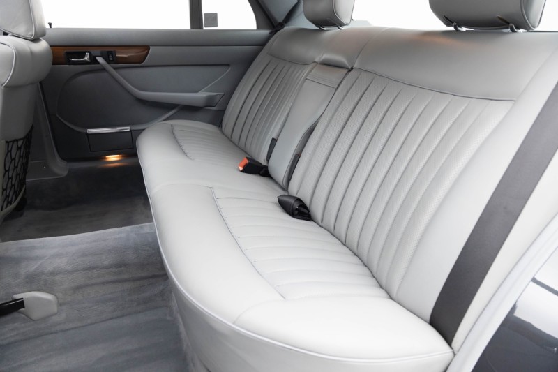 1986 Mercedes-Benz 420-Class 420 SEL in , 