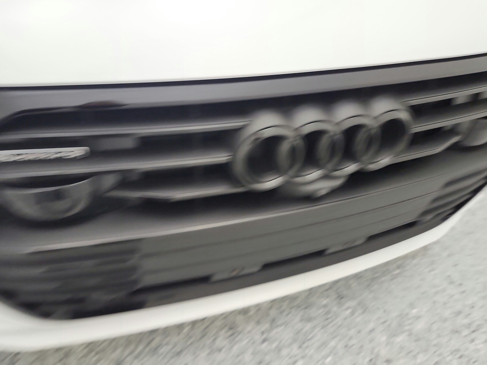 Used 2023 Ibis White Audi Premium Plus 45 TFSI quattro image 18