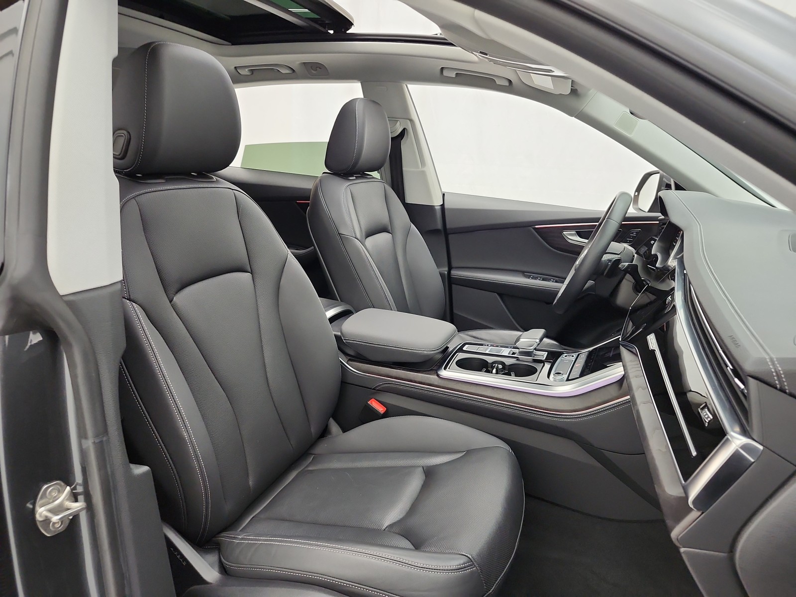 Used 2023 Daytona Gray Pearl Effect Audi Premium Plus 55 TFSI quattro image 21