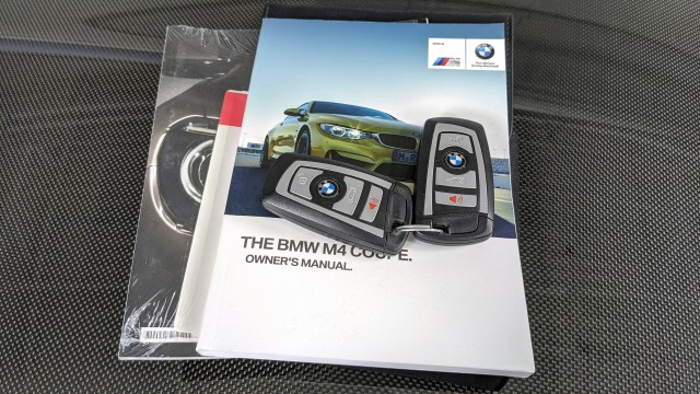 2017 BMW M4  38