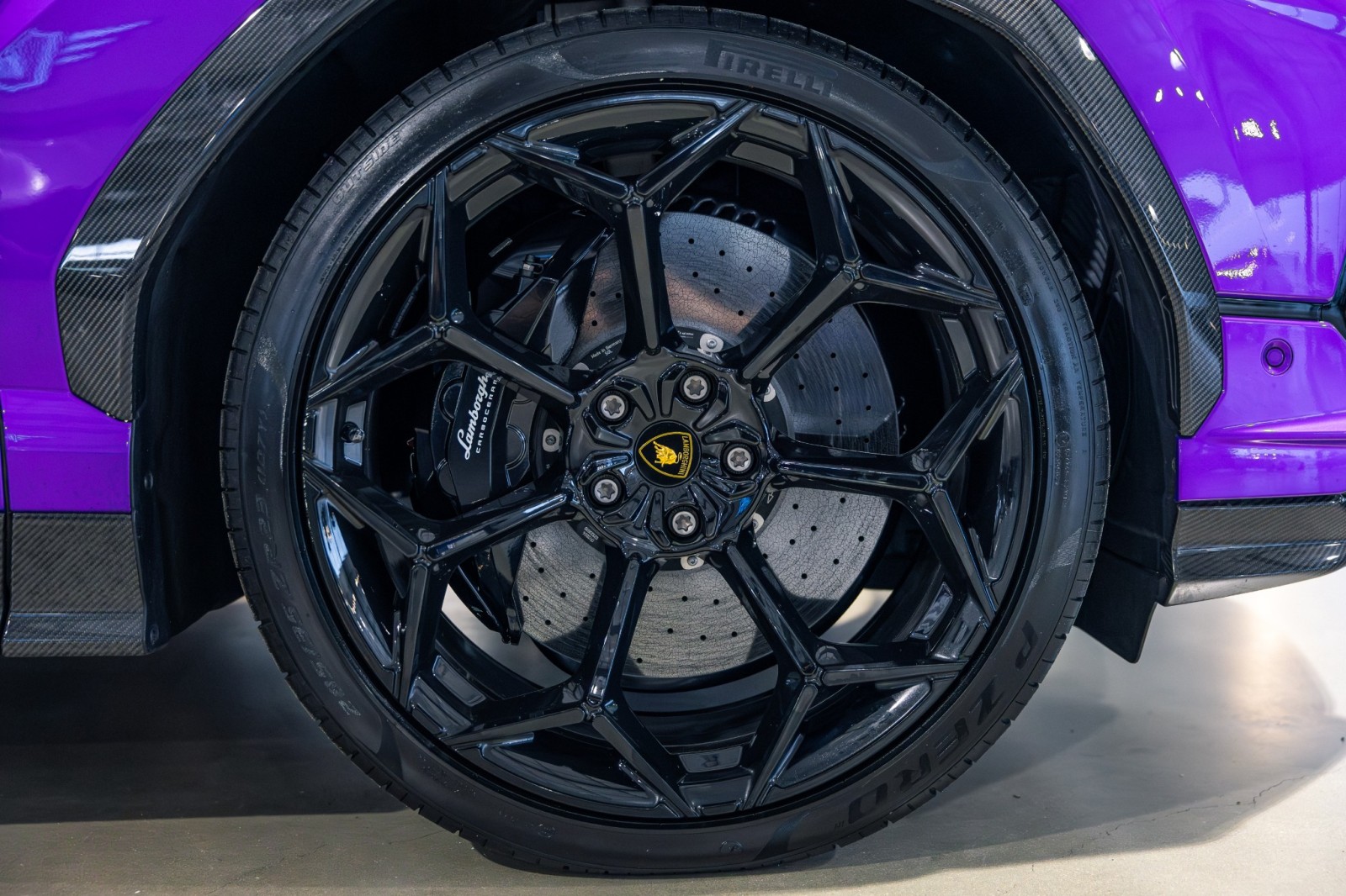 Used Car 2024 Lamborghini Urus  Performante - $336,363 Msrp - $13k Viola Pasifae - Full Exterior Carbon Fiber For Sale Under $320,000 In Boerne, Texas