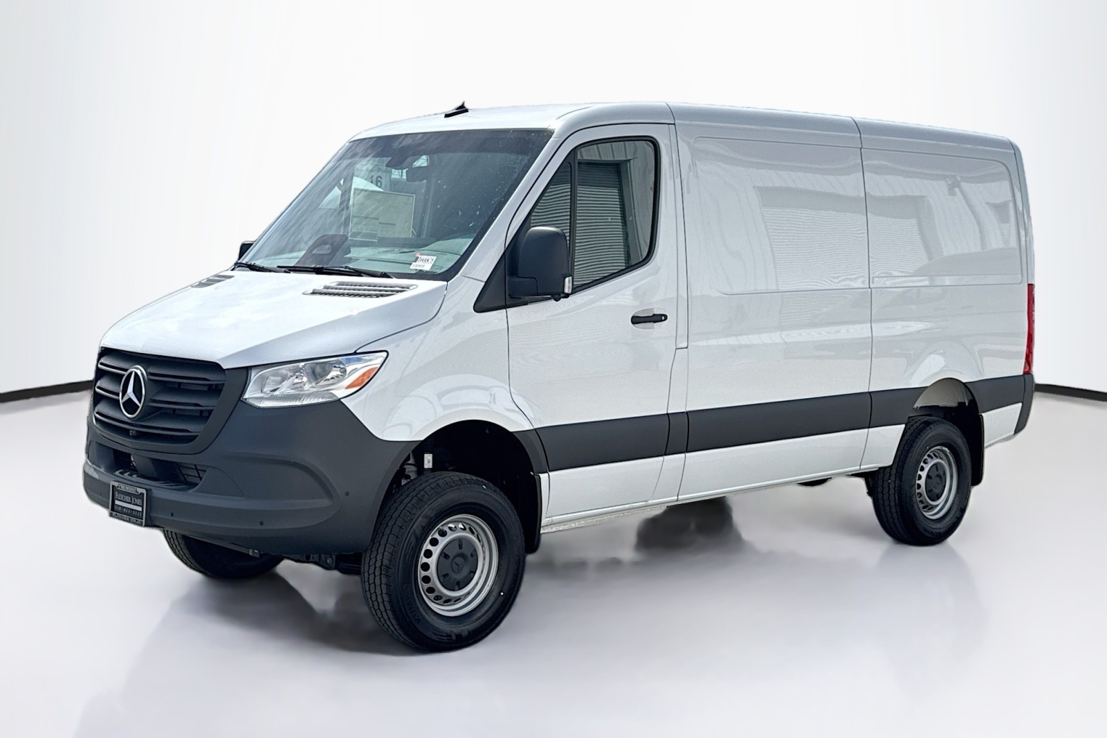 2026 Mercedes-Benz Sprinter Cargo Van 2026 Mercedes-Benz Sprinter Cargo Van 2500 Standard Roof I4 Diesel HO 144 AWD Minivan/Van