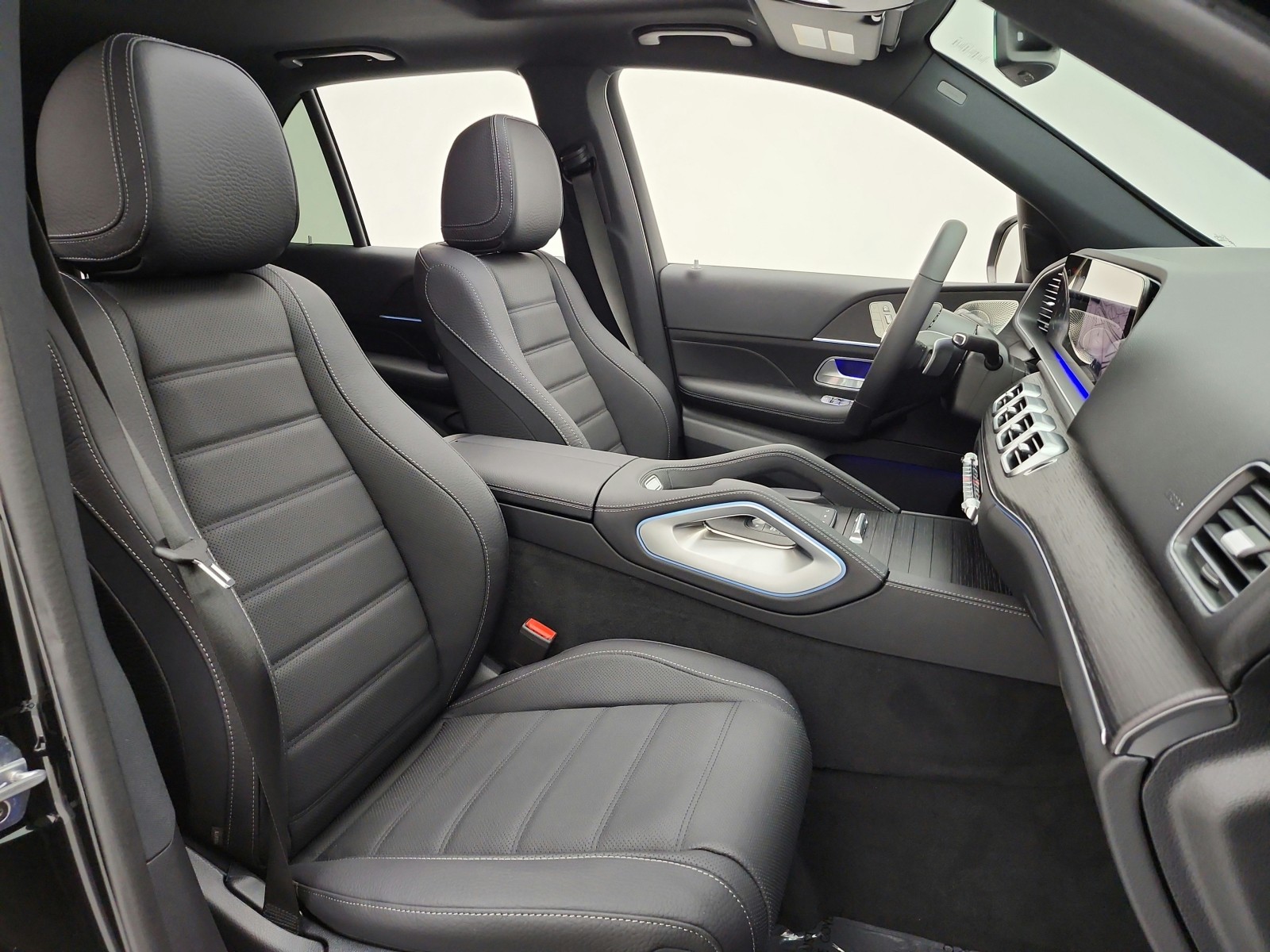 New 2026 Obsidian Black Metallic Mercedes-Benz GLE 580 4MATIC® SUV image 14