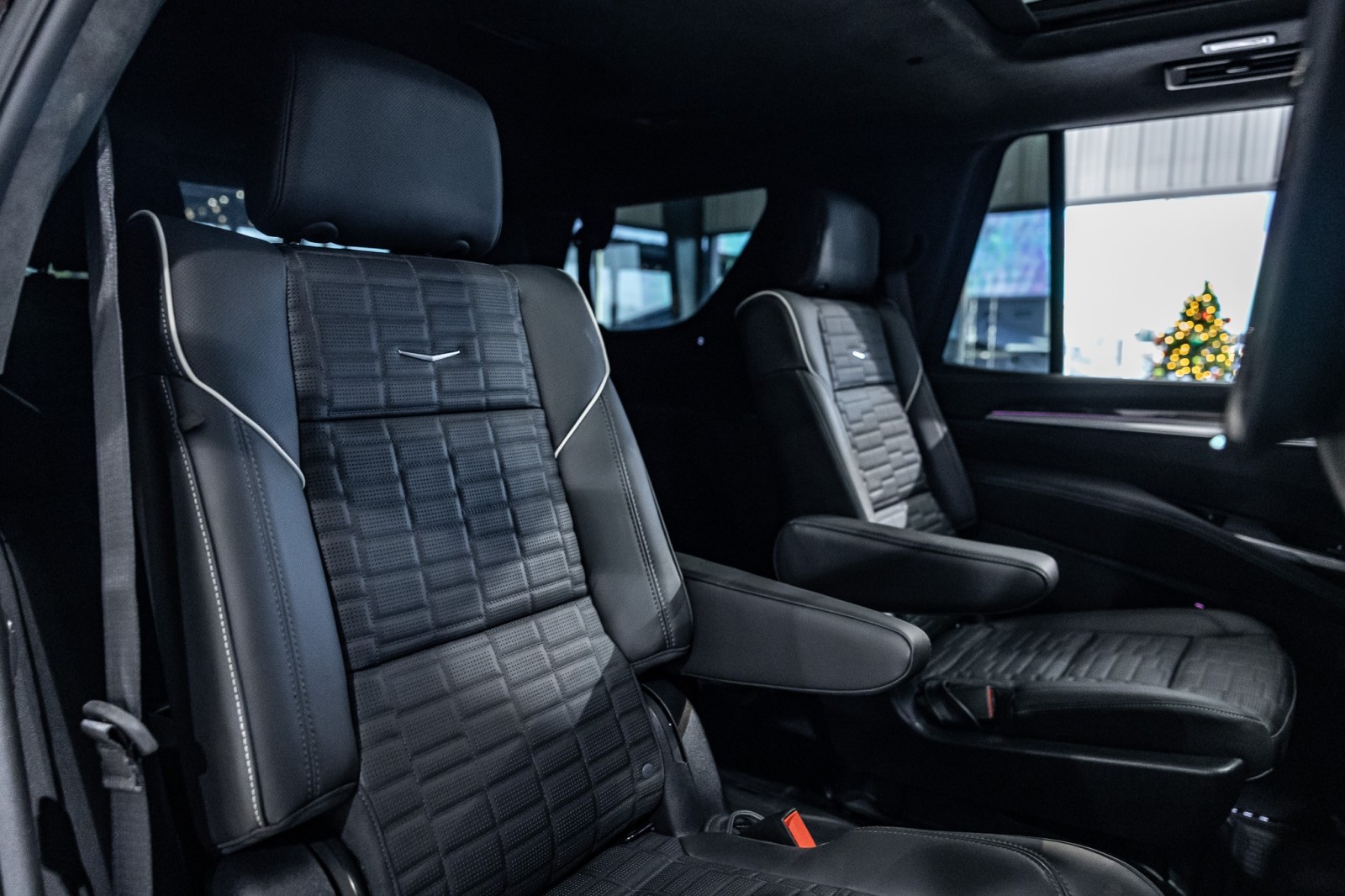 Used Car 2025 Cadillac Escalade  4wd Sport Platinum For Sale Under $130,000 In Boerne, Texas