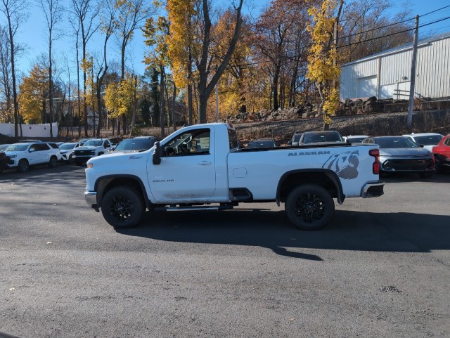 2025 Chevrolet Silverado 2500HD LT 12