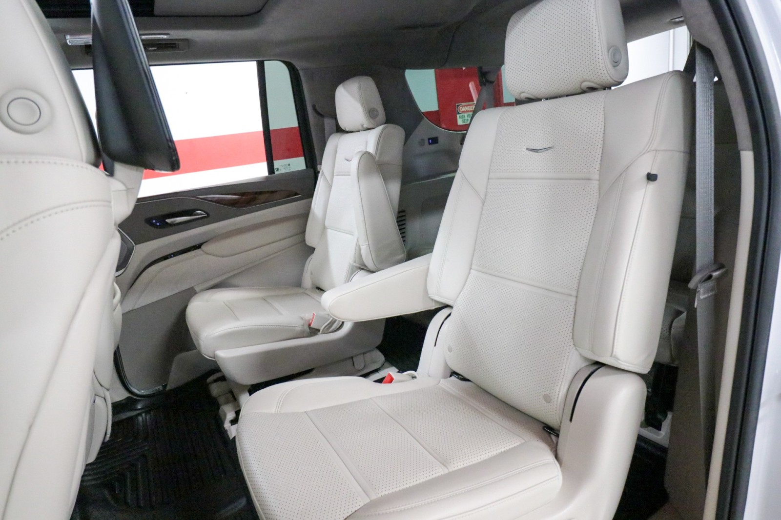 Used Car 2024 Cadillac Escalade Esv  4wd Sport Platinum For Sale Under $100,000 In Austin, Texas