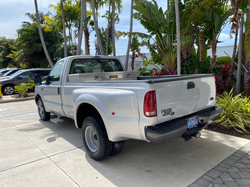 2001 Ford Super Duty F-350 DRW XL 1 OWNER LOW MILES 14,269 in , 