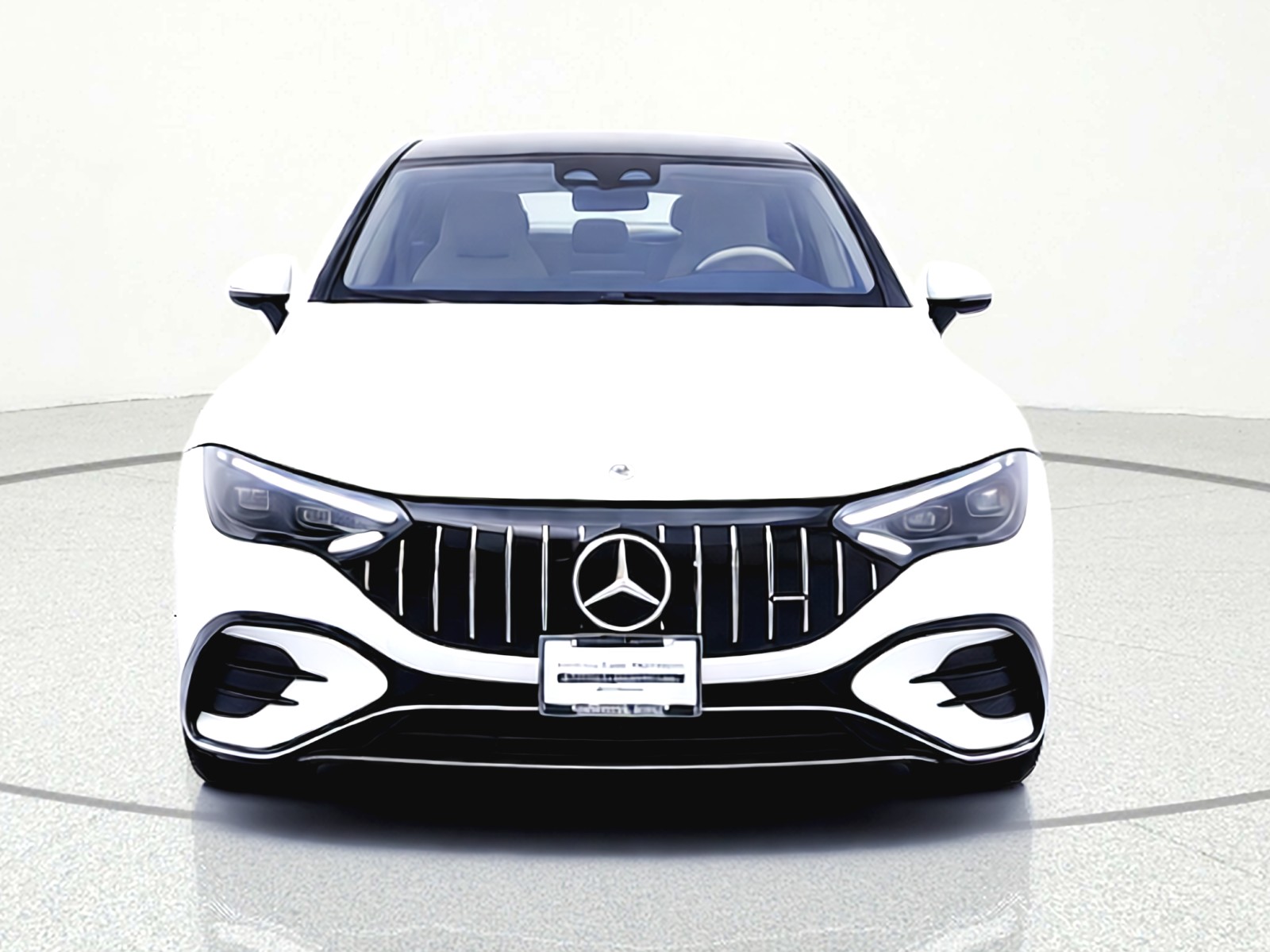 Used 2023 MANUFAKTUR Moonlight White Metallic Mercedes-Benz AMG® EQE 4MATIC+ Sedan image 4