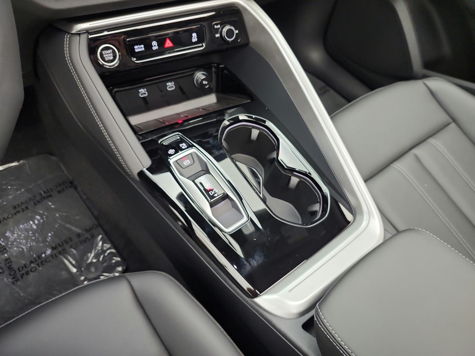 New 2026 District Green Metallic Audi Premium 2.0 TFSI quattro image 13