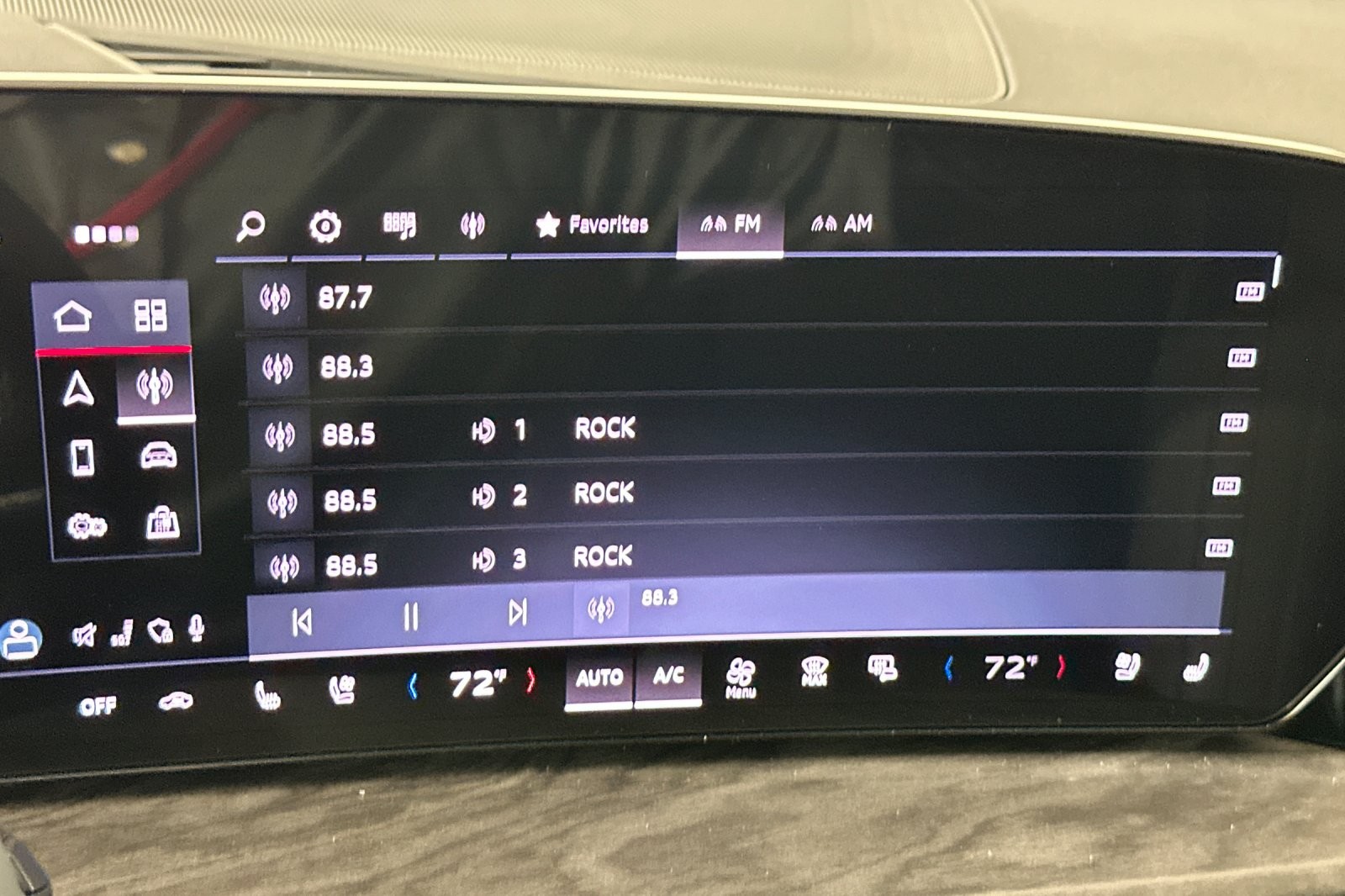 New 2025 Glacier White Metallic Audi Premium Plus 2.0 TFSI quattro image 17