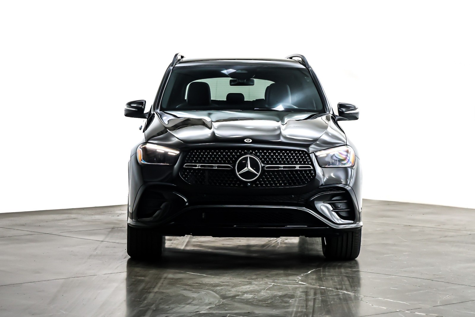 New 2026 Obsidian Black Metallic Mercedes-Benz GLE 350 image 2