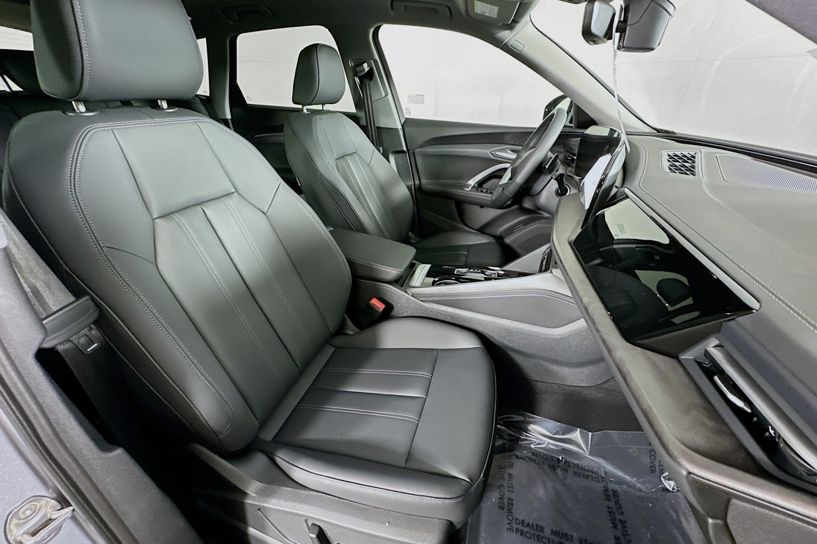 New 2026 Florett Silver Metallic Audi Premium image 8
