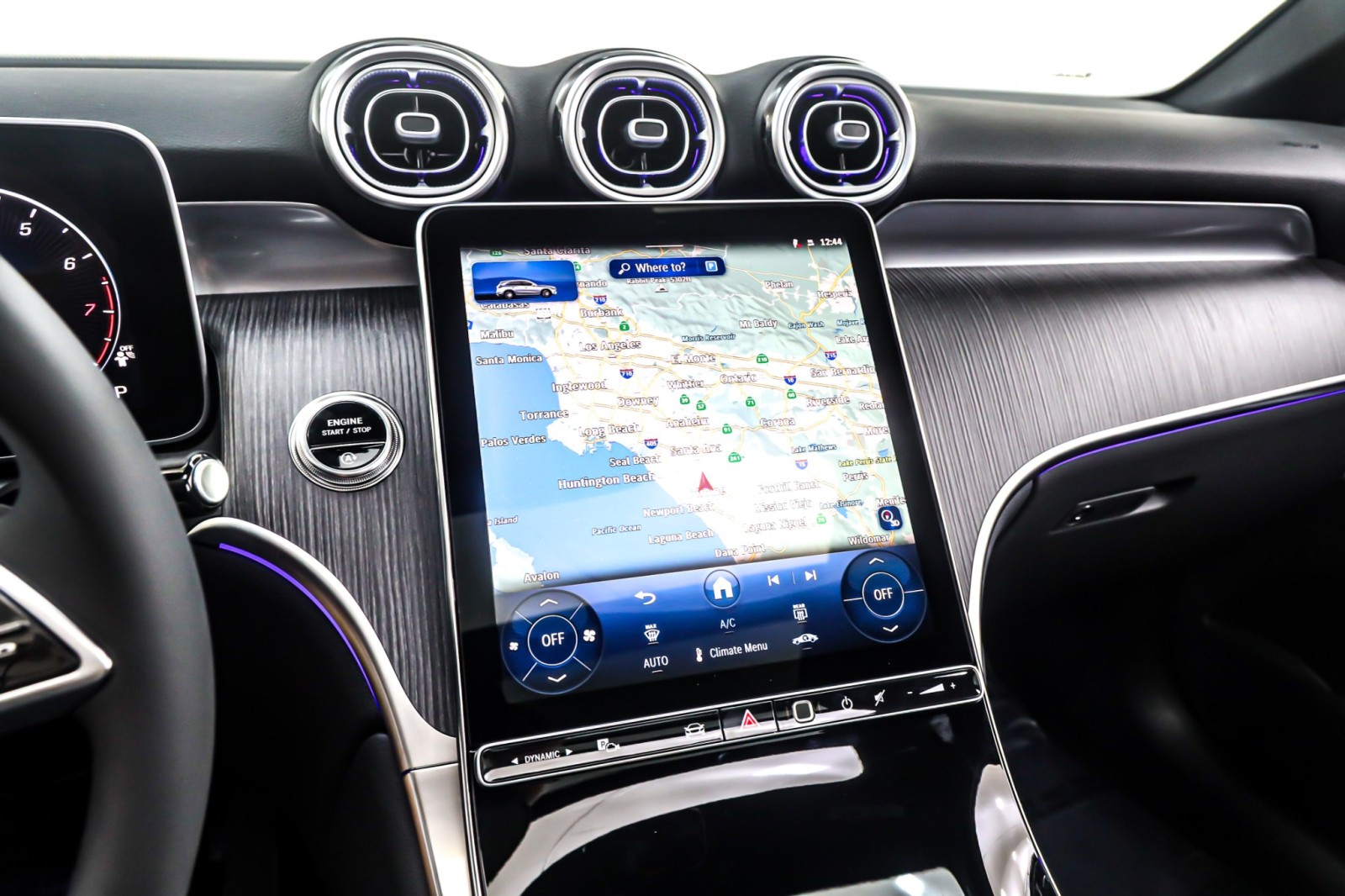 New 2026 Black Mercedes-Benz GLC 300 image 6