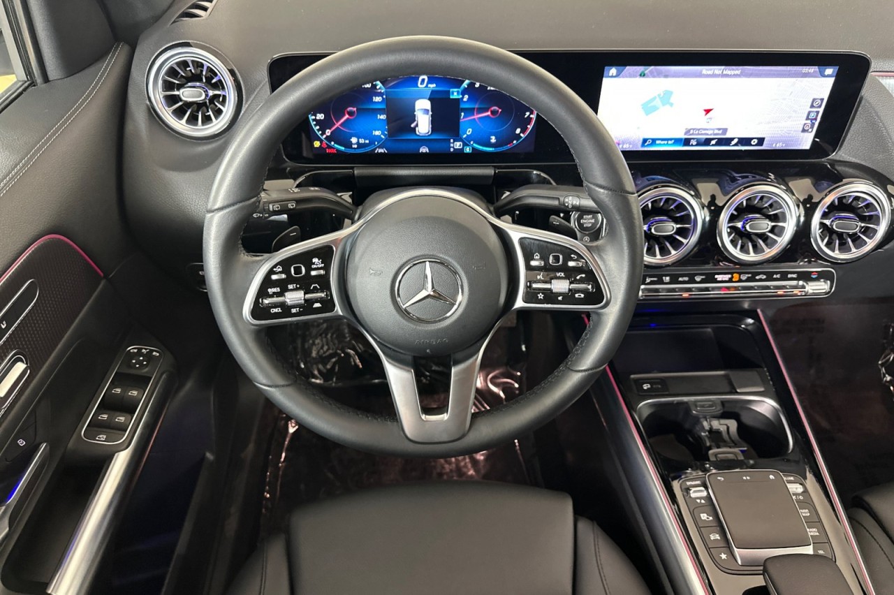 Used 2023 Polar White Mercedes-Benz GLA 250 image 13