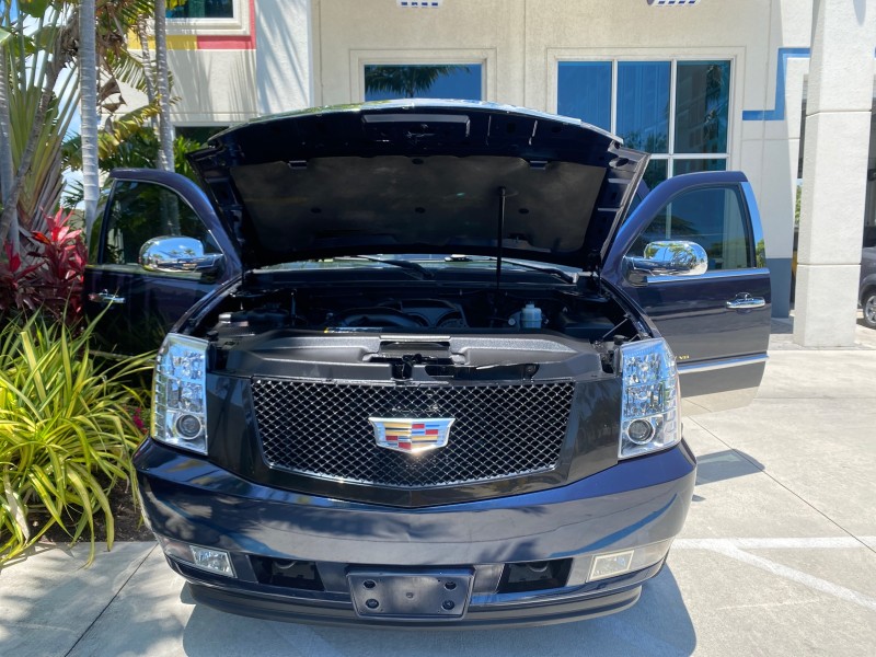 2007 Cadillac Escalade ESV SUNROOF AWD LOW MILES 47,118 in , 