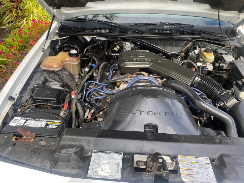1995 Ford Crown Victoria LOW MILES 43,331 in , 