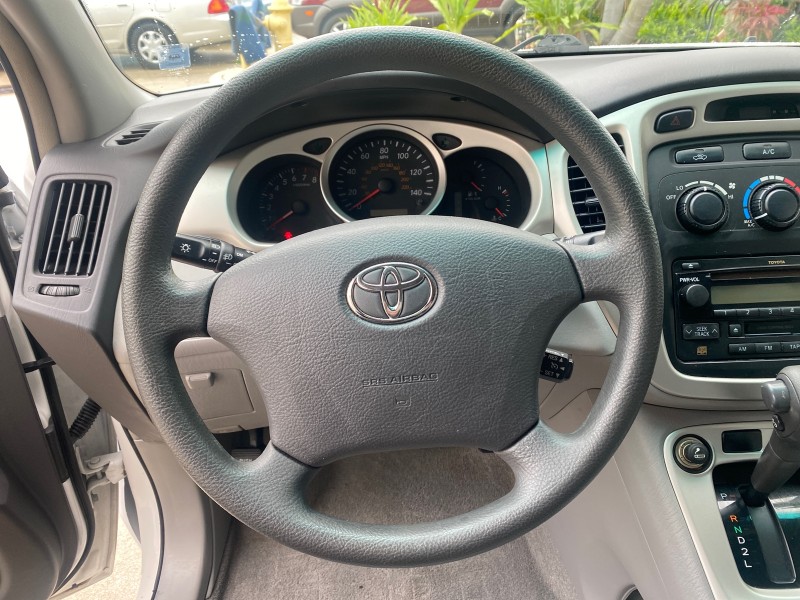 2006 Toyota Highlander 1 OWNER FL LOW MILES 49,290 SUV in , 