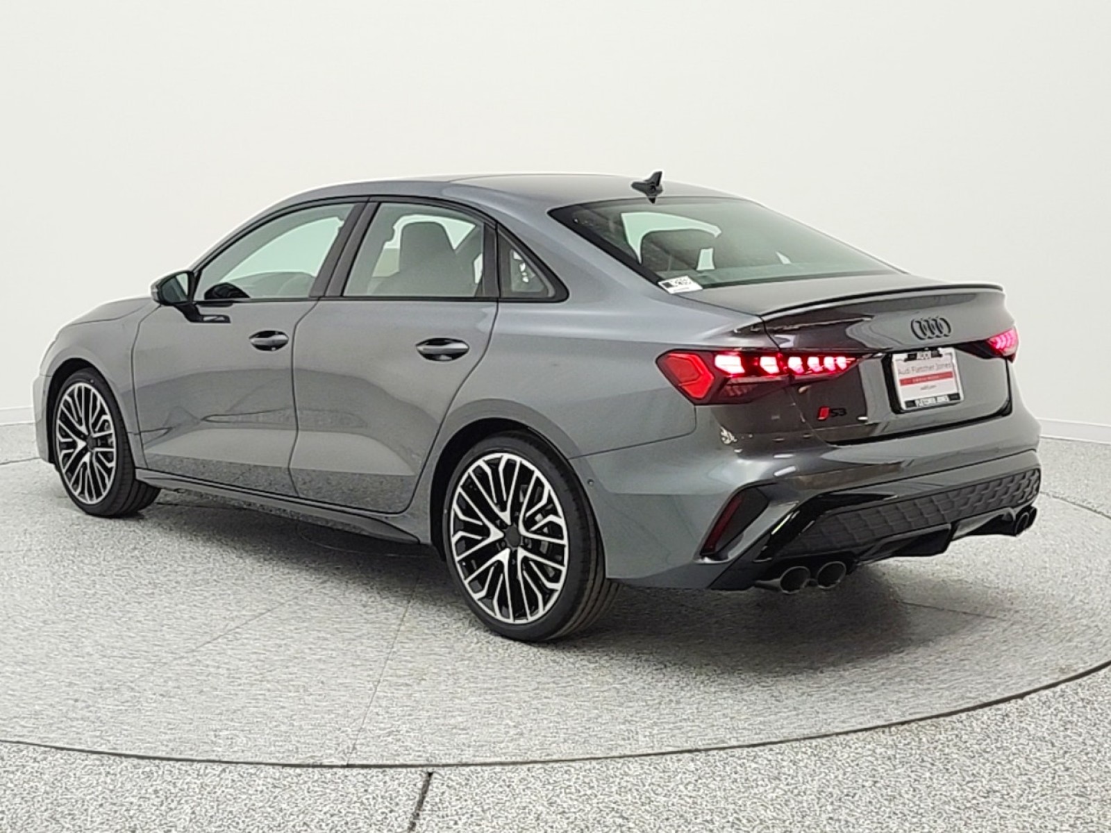 New 2026 Daytona Gray Pearl Effect Audi quattro image 7