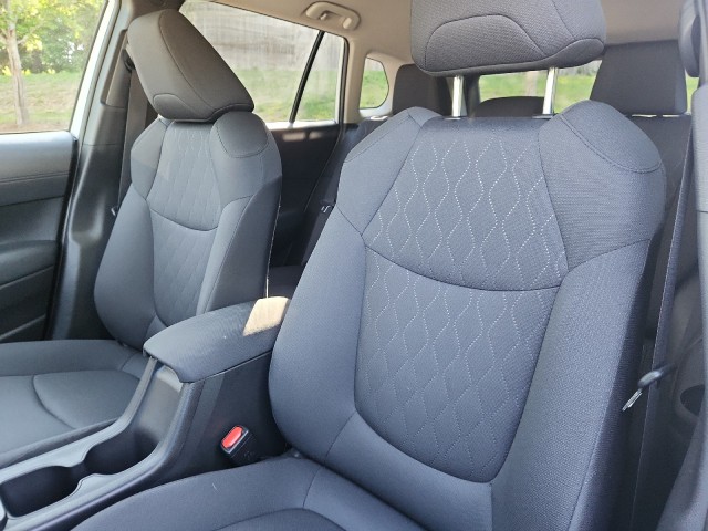 ToyotaCorolla Cross21