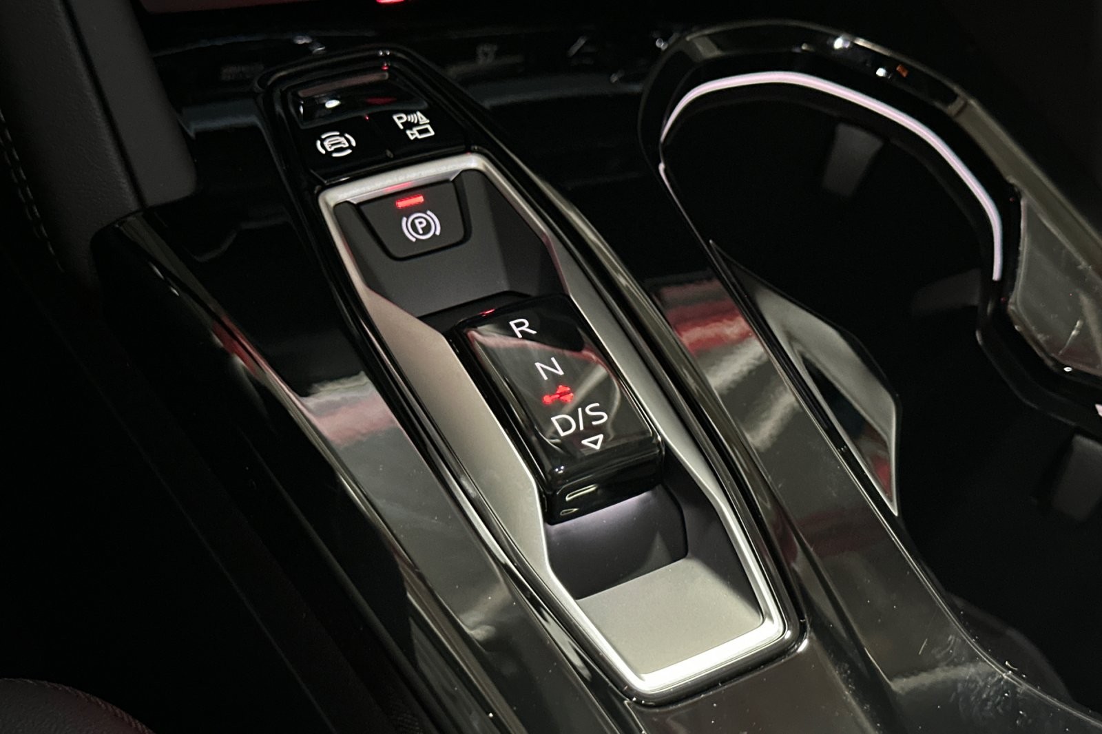 New 2026 Tambora Gray Metallic Audi Premium Plus 2.0 TFSI quattro image 21
