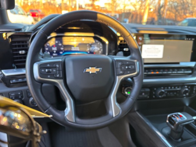 2022 Chevrolet Silverado 1500 LTZ 13