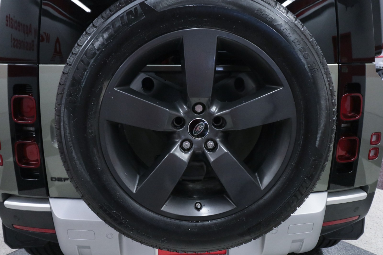 Used Car 2020 Land Rover Defender  Se For Sale Under $40,000 In Austin, Texas