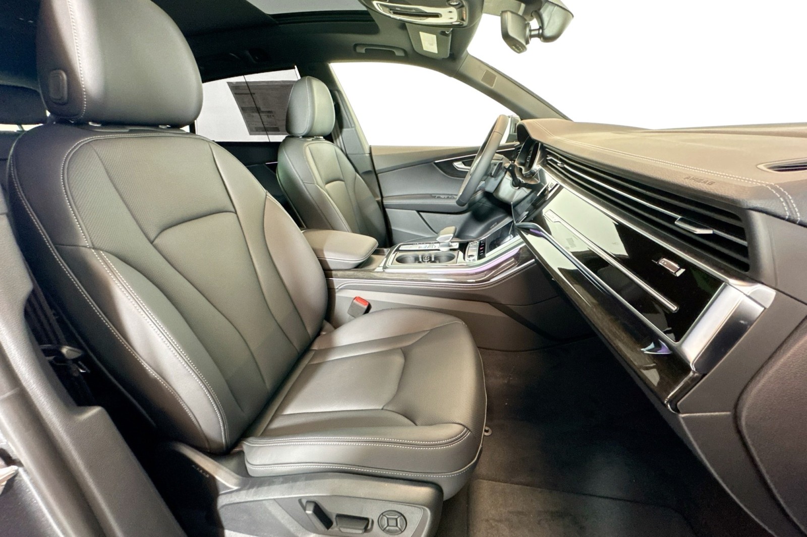 New 2026 Daytona Gray Pearl Effect Audi Premium Plus quattro image 25