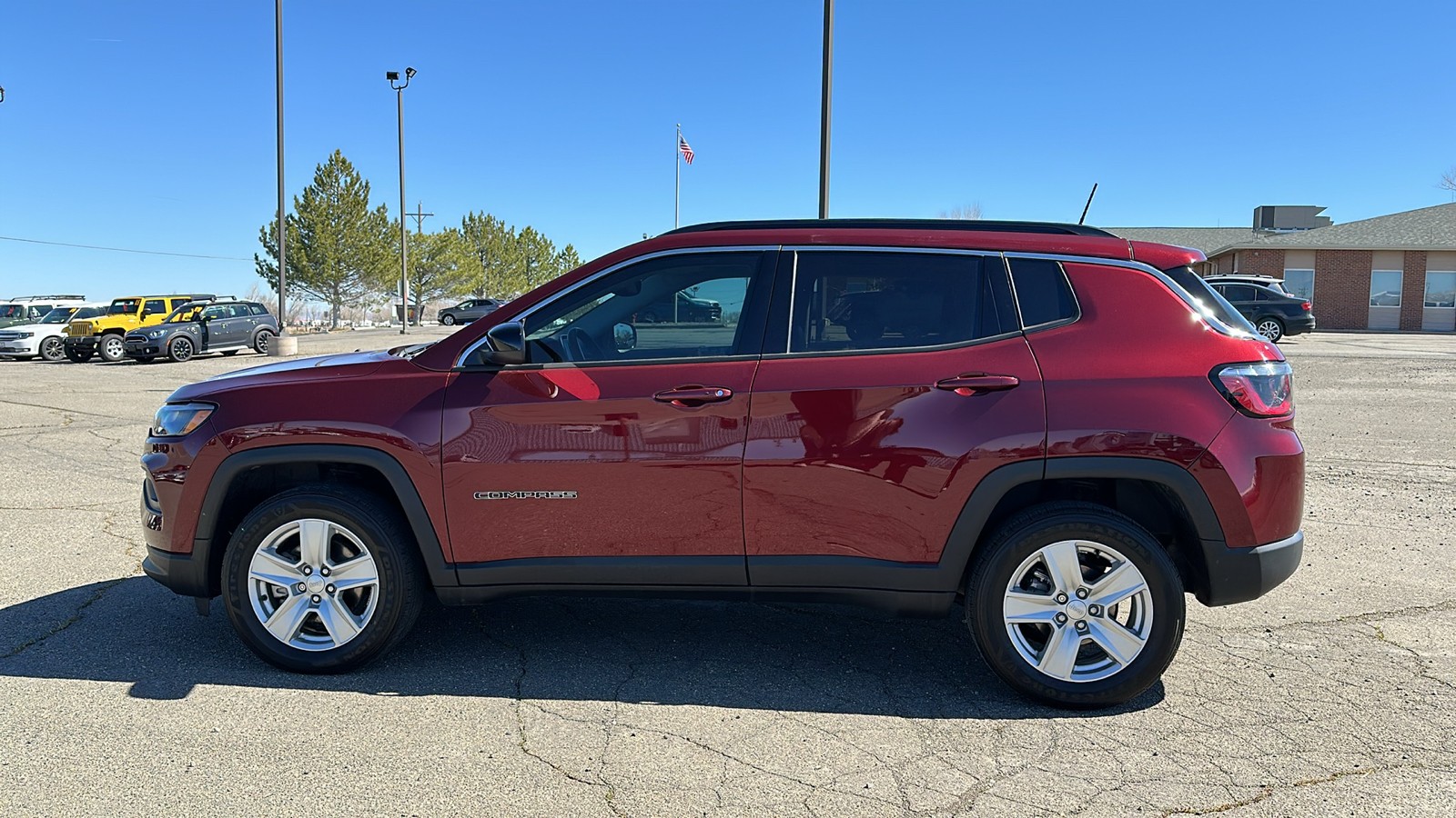 2022 Jeep Compass Altitude 6