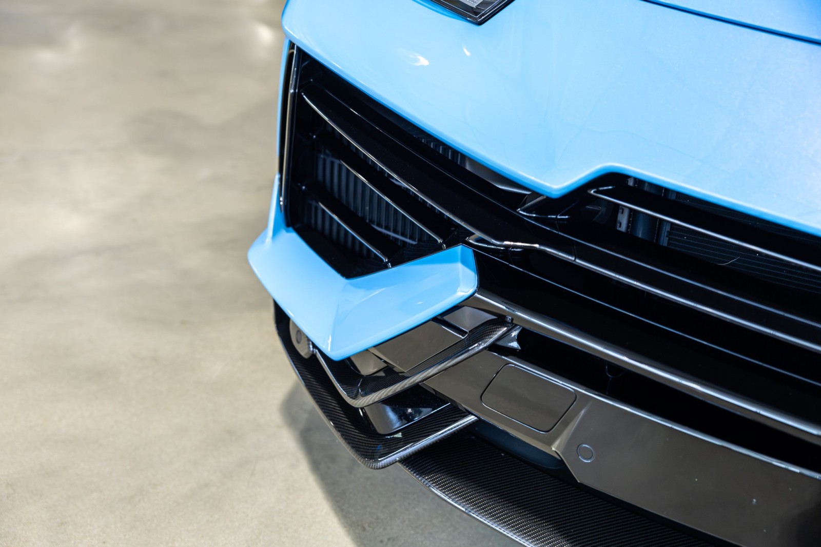 2024 Lamborghini Urus Performante - Photo 13