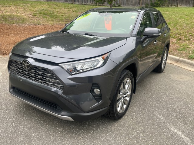 ToyotaRAV43