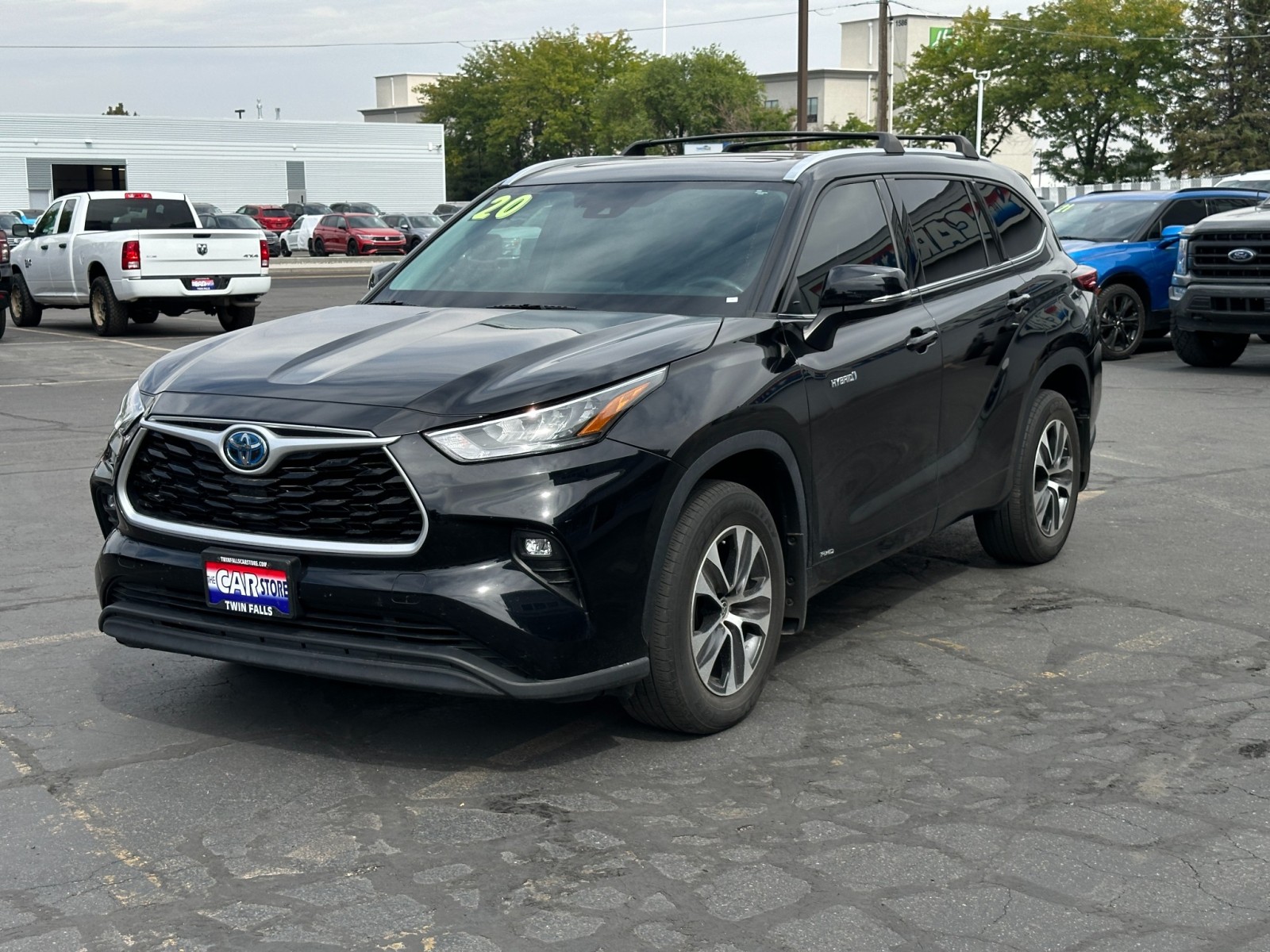 2020 Toyota Highlander Hybrid XLE 11