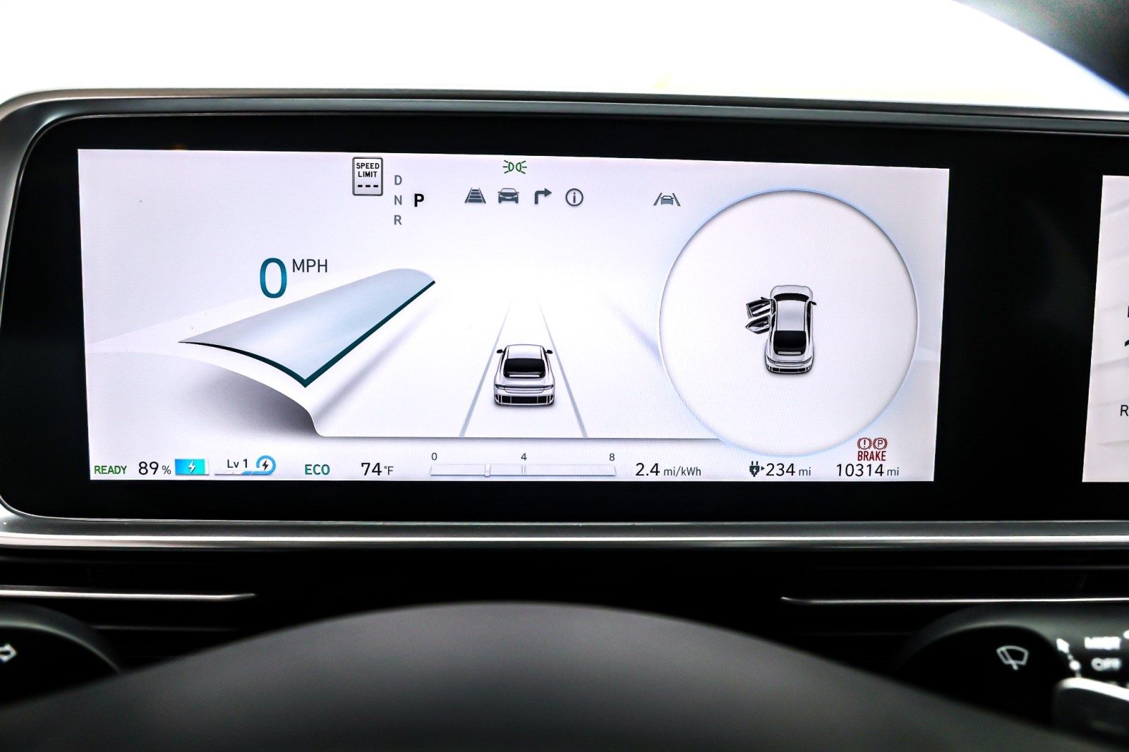 Used 2025 Serenity White Hyundai SE Standard Range RWD image 19