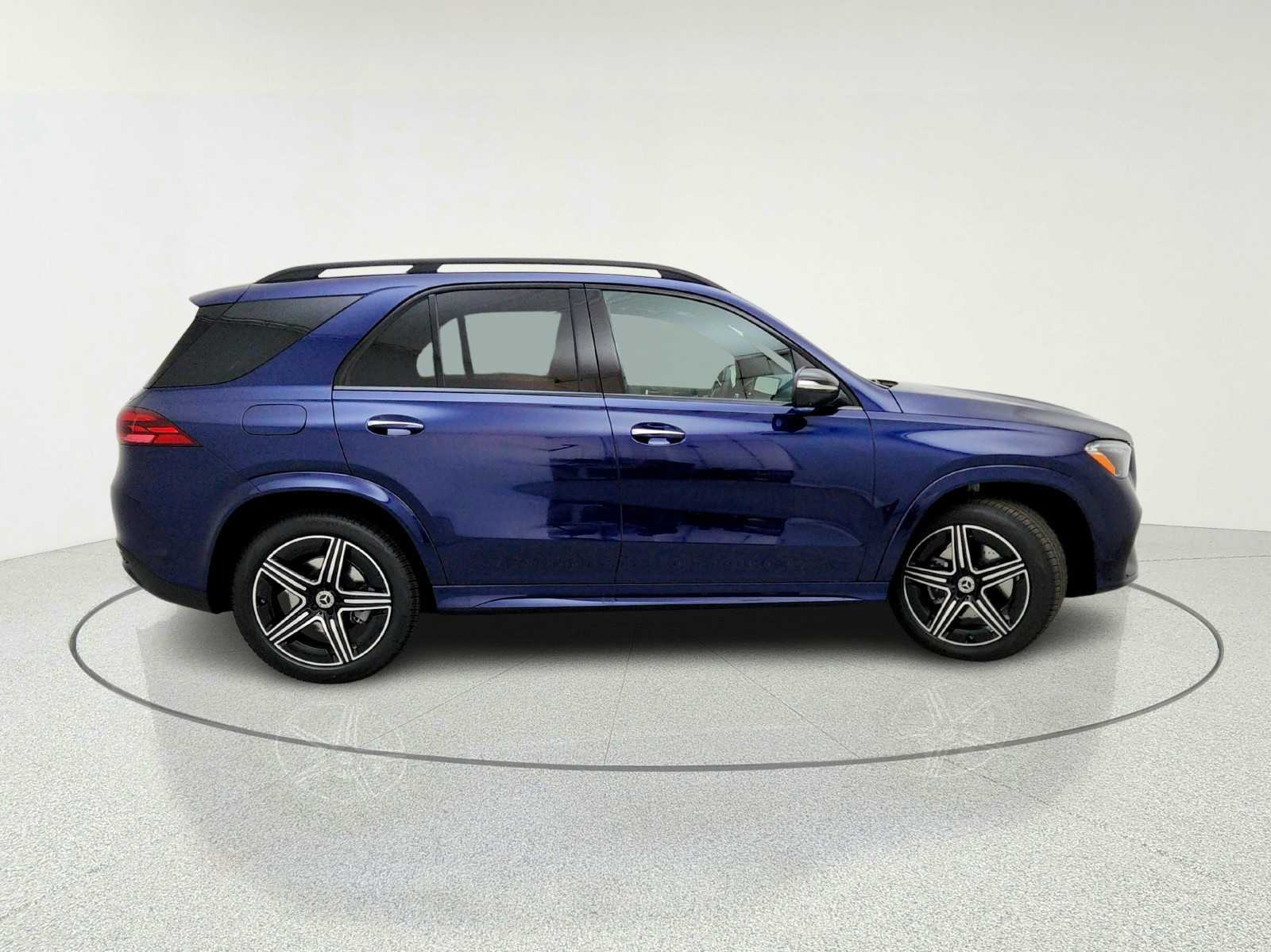 New 2026 MANUFAKTUR Mystic Blue Metallic Mercedes-Benz GLE 450 4MATIC® SUV image 7
