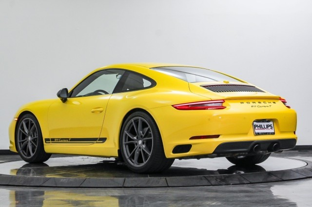 2018 Porsche 911 Carrera T 3