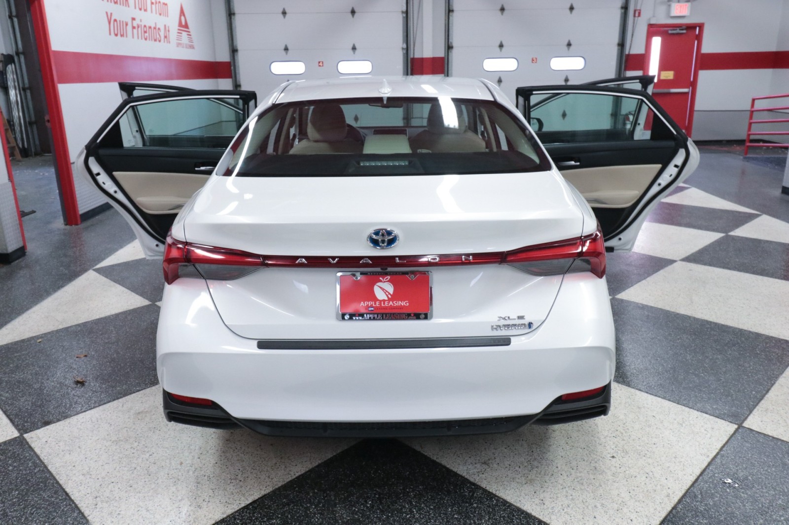 Used Car 2021 Toyota Avalon  Hybrid Xle For Sale Under $30,000 In Austin, Texas