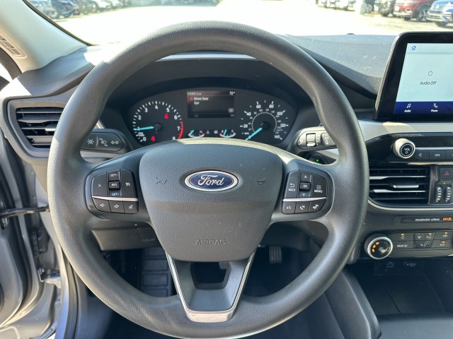 2022 Ford Escape SE 12