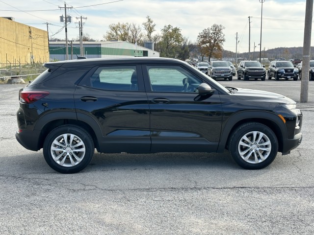 2023 Chevrolet Trailblazer LS 2