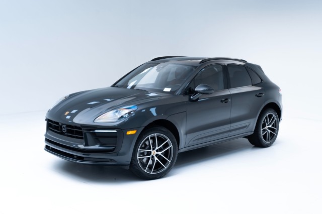 2025  Macan  in , 