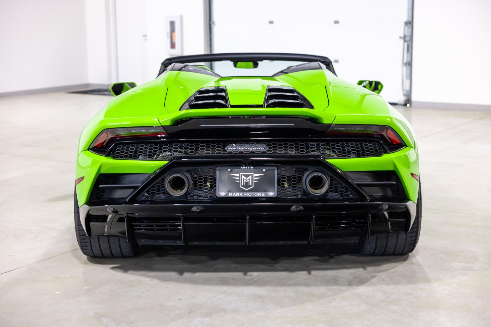 2023 Lamborghini Huracan EVO - Photo 8