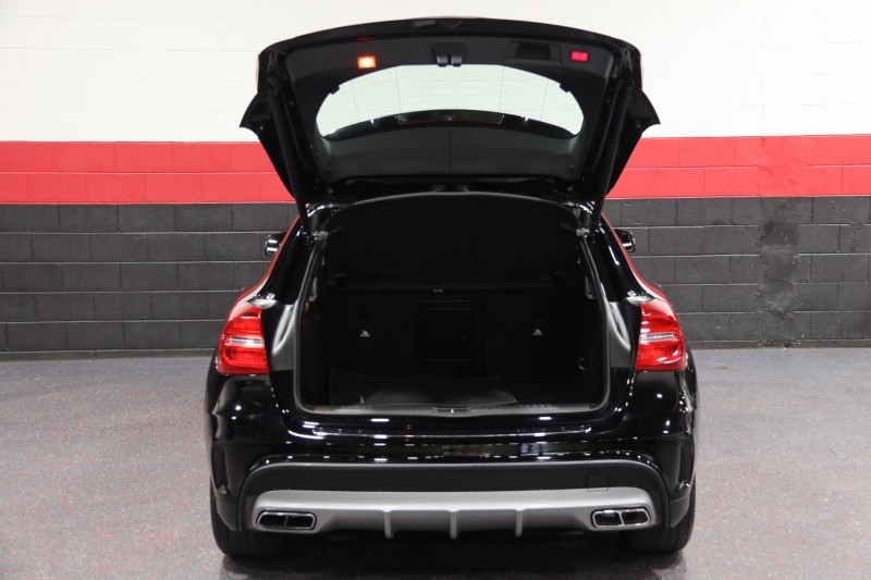 2015 Mercedes-Benz GLA45 AMG 4-Matic 4dr Suv in , 