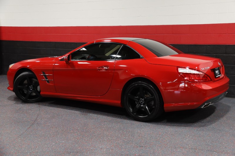 2013 Mercedes-Benz SL550 AMG Sport 2dr Convertible in , 