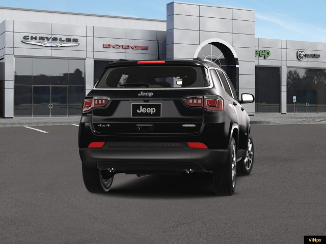 2024 Jeep Compass Latitude Lux 14