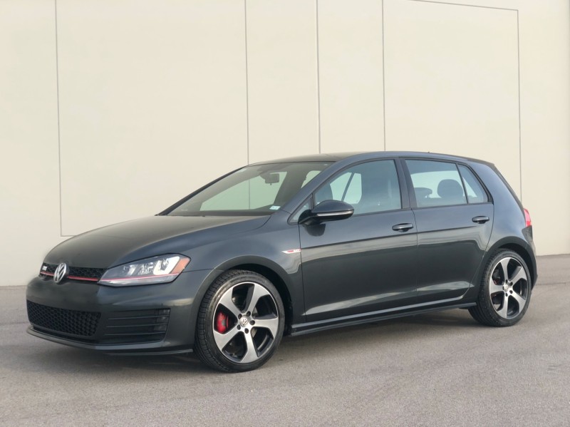 2015 Volkswagen GTI SE Premium in CHESTERFIELD, Missouri