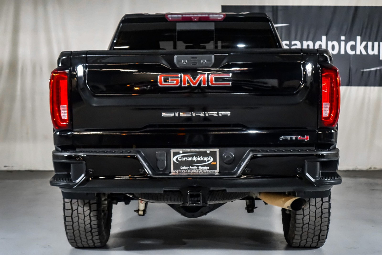 2021 GMC Sierra 2500HD AT4 9