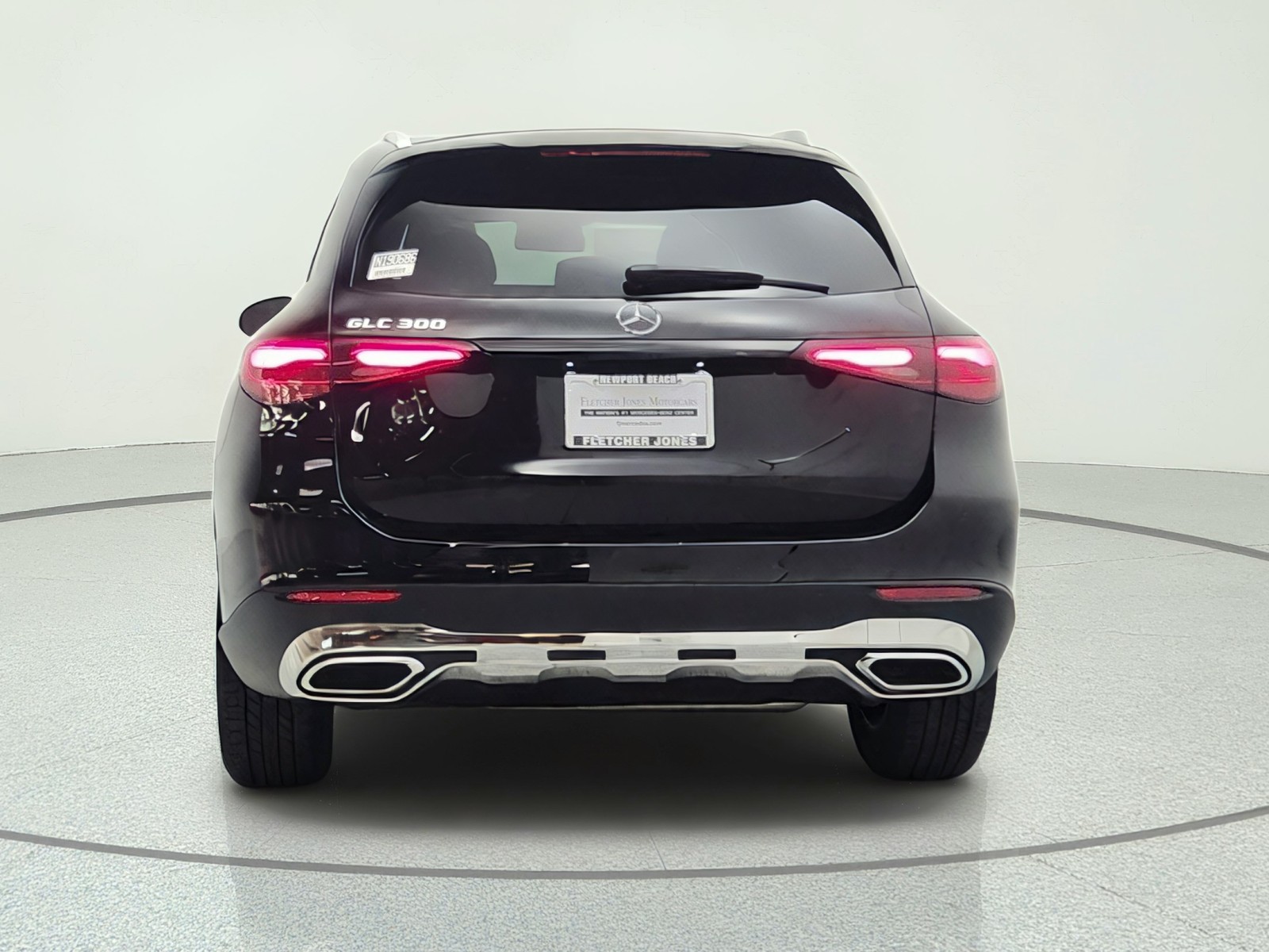New 2027 Black Mercedes-Benz GLC 300 SUV image 6