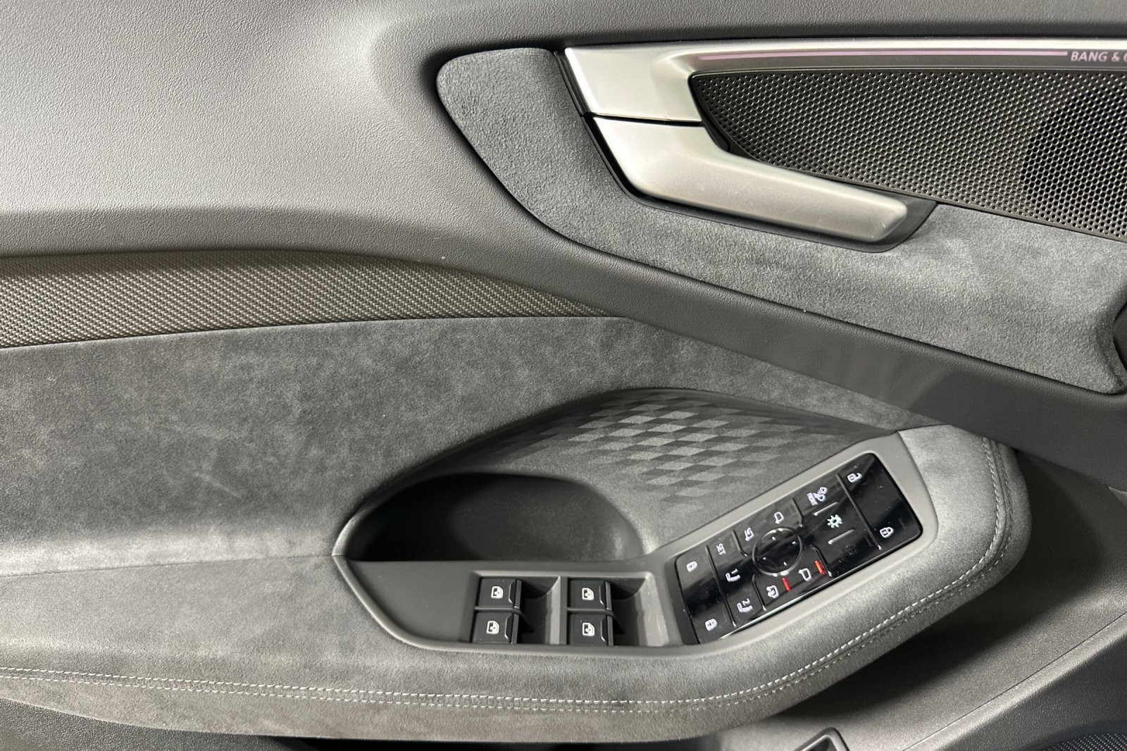 New 2025 Daytona Gray Metallic Audi Premium Plus 3.0 TFSI quattro image 10