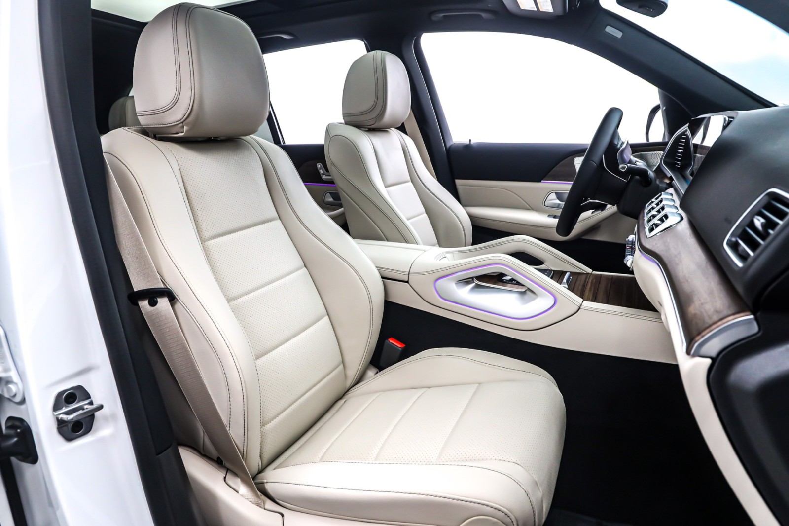 New 2026 Polar White Mercedes-Benz GLE 350 image 7