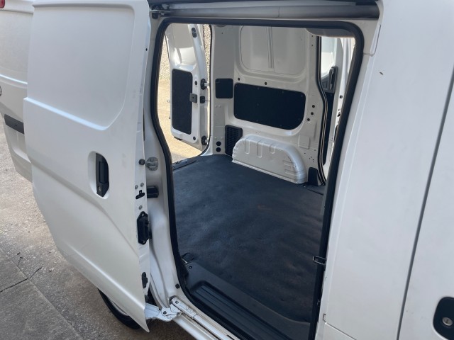 2018 Nissan NV200 Compact Cargo S 21